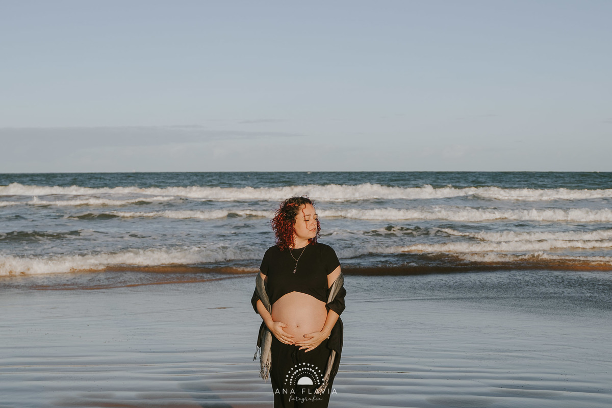book gestante, gestante, gravida, gravidez, maternidade, ensaio gestante,  vila velha, vitoria,  parto, bebê, Ponta de Fruta, ensaio no final de tarde, ensaio com vento, ensaio gestante na praia, ensaio gestante, praia deserta, Mar
