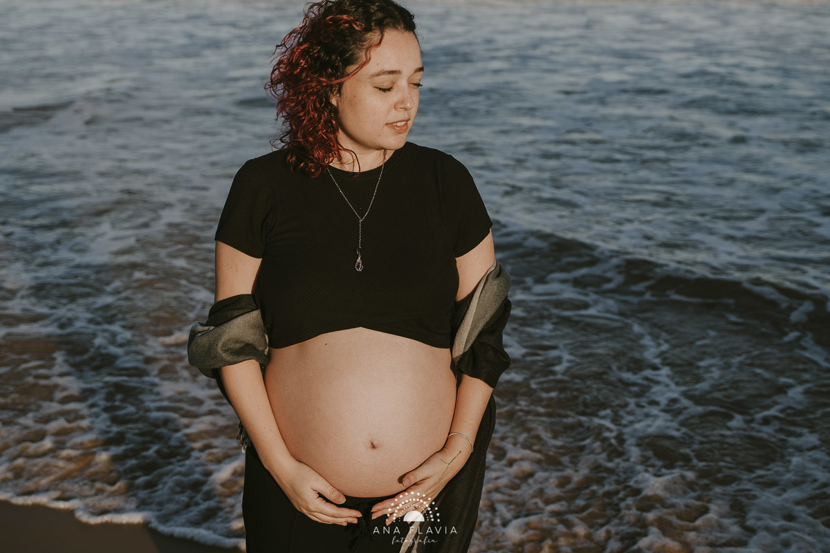 book gestante, gestante, gravida, gravidez, maternidade, ensaio gestante,  vila velha, vitoria,  parto, bebê, Ponta de Fruta, ensaio no final de tarde, ensaio com vento, ensaio gestante na praia, ensaio gestante, praia deserta, Mar
