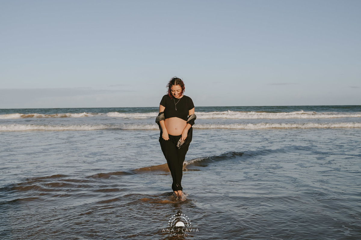 book gestante, gestante, gravida, gravidez, maternidade, ensaio gestante,  vila velha, vitoria,  parto, bebê, Ponta de Fruta, ensaio no final de tarde, ensaio com vento, ensaio gestante na praia, ensaio gestante, praia deserta, Mar
