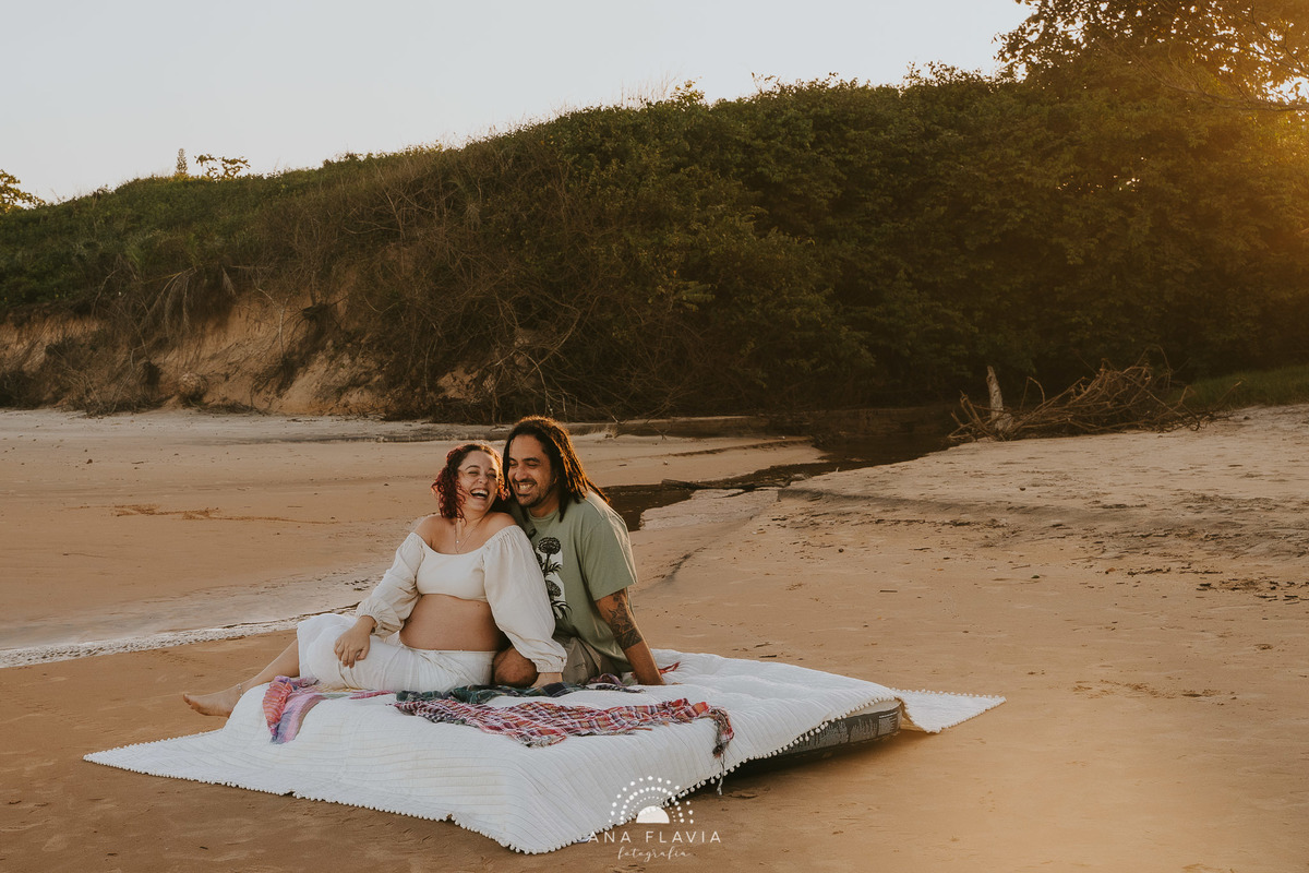 book gestante, gestante, gravida, gravidez, maternidade, ensaio gestante,  vila velha, vitoria,  parto, bebê, Ponta de Fruta, ensaio no final de tarde, ensaio com vento, ensaio gestante na praia, ensaio gestante, praia deserta, Mar
