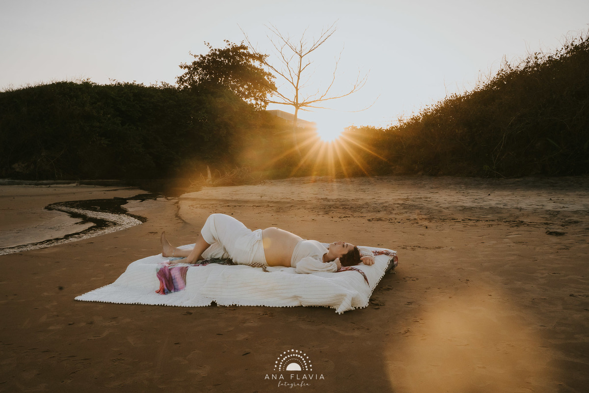 book gestante, gestante, gravida, gravidez, maternidade, ensaio gestante,  vila velha, vitoria,  parto, bebê, Ponta de Fruta, ensaio no final de tarde, ensaio com vento, ensaio gestante na praia, ensaio gestante, praia deserta, Mar
