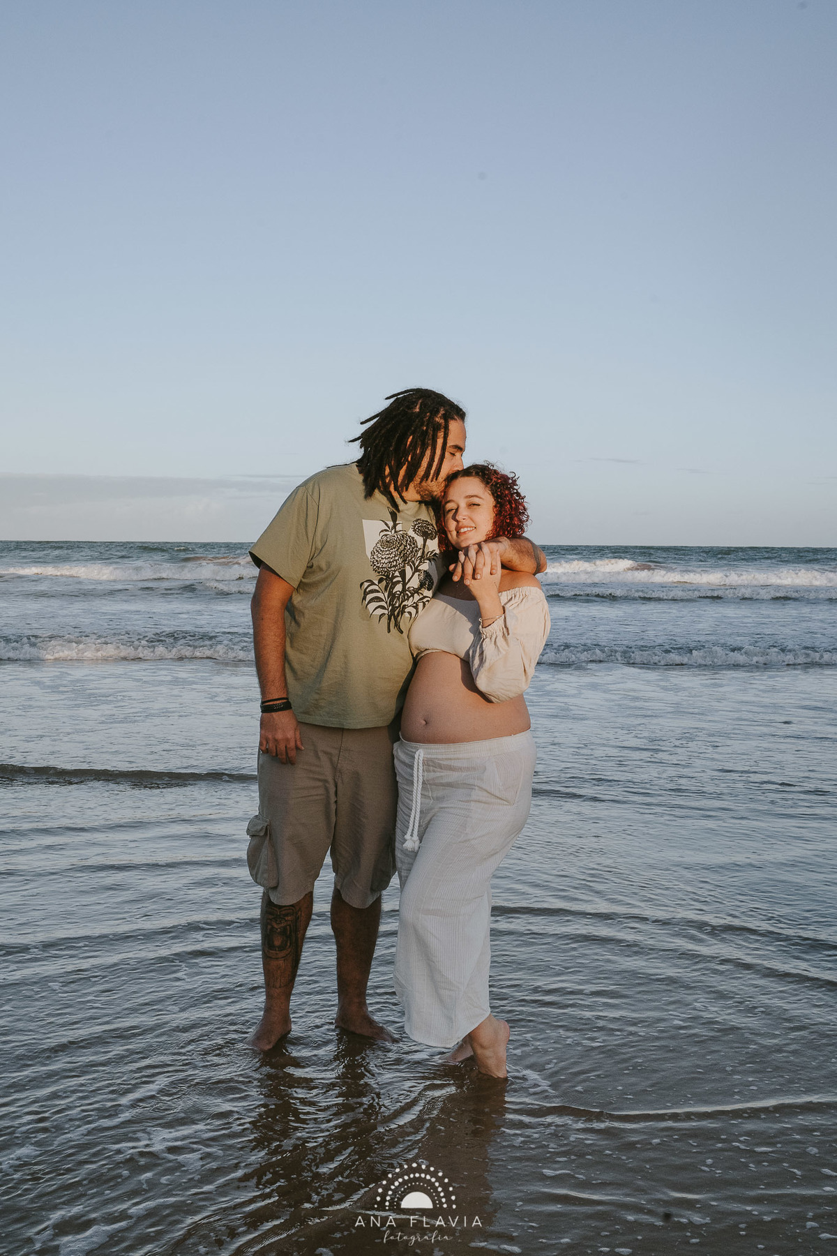 book gestante, gestante, gravida, gravidez, maternidade, ensaio gestante,  vila velha, vitoria,  parto, bebê, Ponta de Fruta, ensaio no final de tarde, ensaio com vento, ensaio gestante na praia, ensaio gestante, praia deserta, Mar
