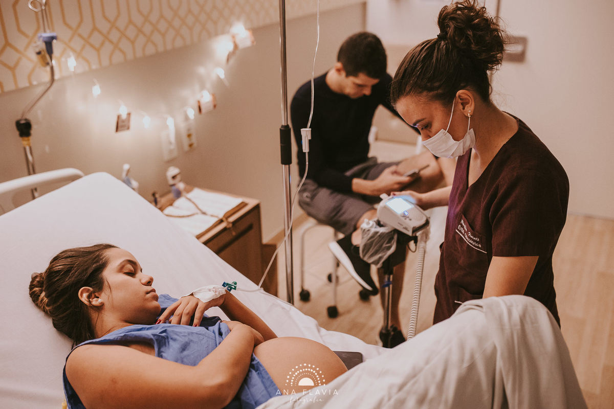 Filmes de parto, filmes de nascimento, nascimento, humanização, parto normal, cesariana humanizada, doula, parto, foto de parto, fotografia de parto no es, parto humanizado, grande vitória, maternidade Unimed vitoria, Parto Empelicado