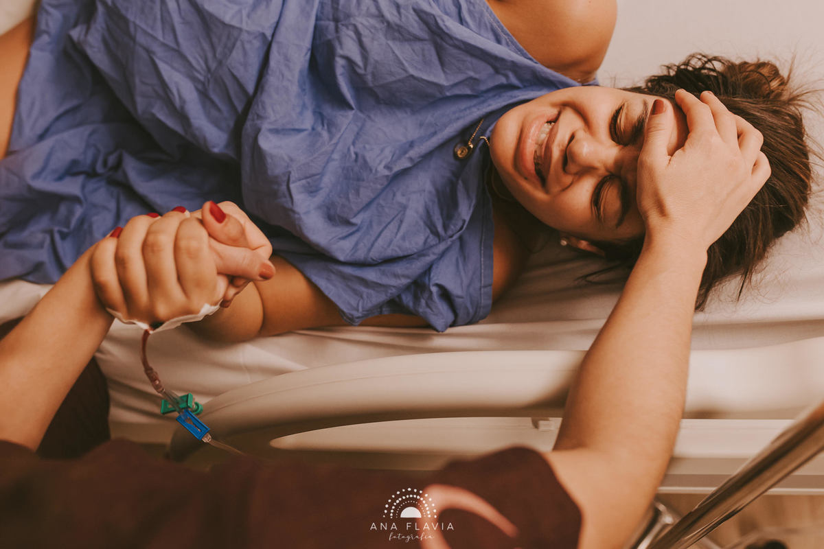 Filmes de parto, filmes de nascimento, nascimento, humanização, parto normal, cesariana humanizada, doula, parto, foto de parto, fotografia de parto no es, parto humanizado, grande vitória, maternidade Unimed vitoria, Parto Empelicado