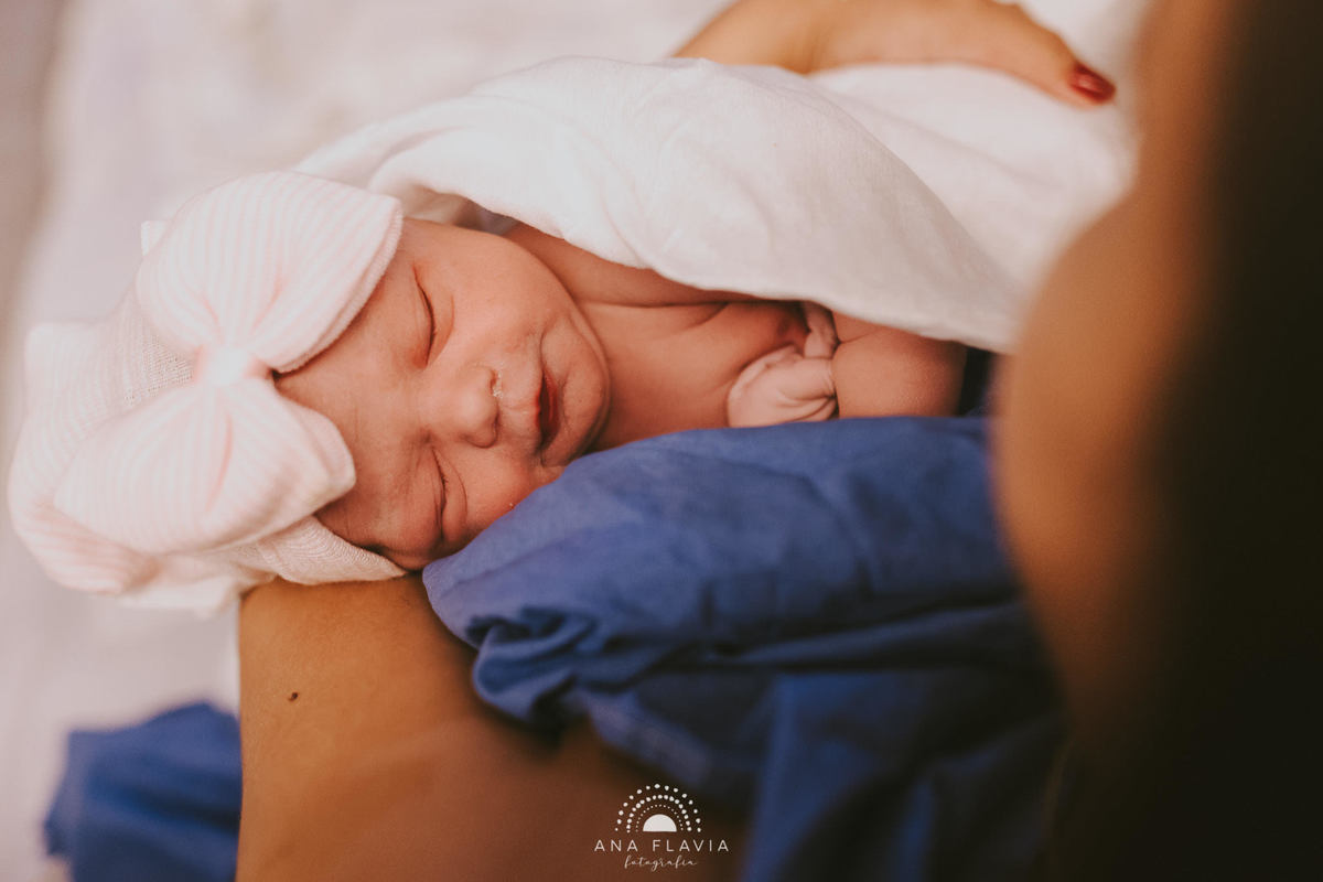 Filmes de parto, filmes de nascimento, nascimento, humanização, parto normal, cesariana humanizada, doula, parto, foto de parto, fotografia de parto no es, parto humanizado, grande vitória, maternidade Unimed vitoria, Parto Empelicado