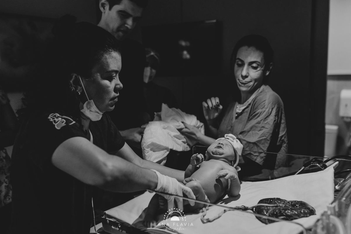 Filmes de parto, filmes de nascimento, nascimento, humanização, parto normal, cesariana humanizada, doula, parto, foto de parto, fotografia de parto no es, parto humanizado, grande vitória, maternidade Unimed vitoria, Parto Empelicado