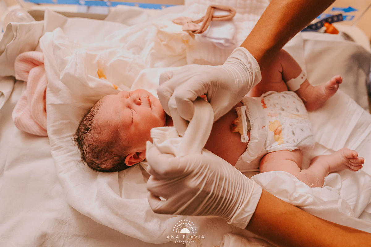 Filmes de parto, filmes de nascimento, nascimento, humanização, parto normal, cesariana humanizada, doula, parto, foto de parto, fotografia de parto no es, parto humanizado, grande vitória, maternidade Unimed vitoria, Parto Empelicado