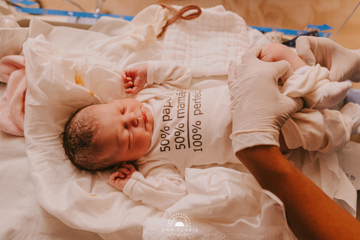 Filmes de parto, filmes de nascimento, nascimento, humanização, parto normal, cesariana humanizada, doula, parto, foto de parto, fotografia de parto no es, parto humanizado, grande vitória, maternidade Unimed vitoria, Parto Empelicado