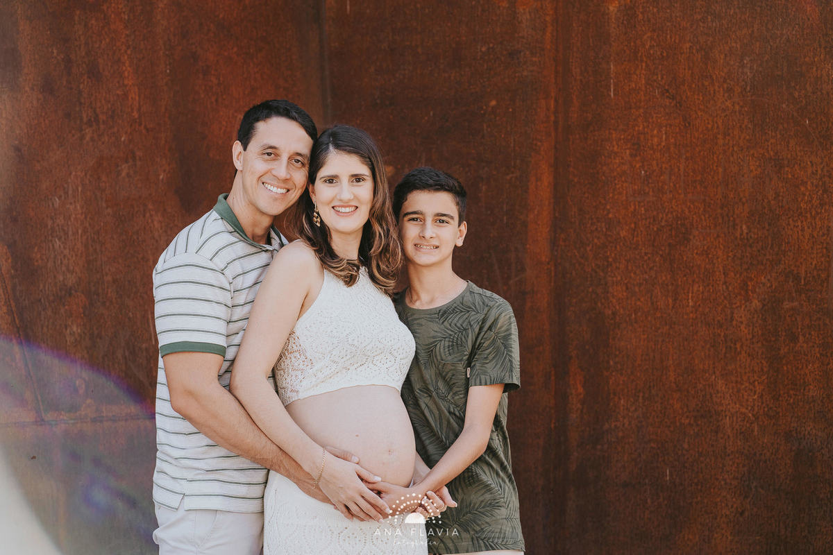 book gestante, gestante, gravida, gravidez, ensaio gestante,  vila velha, vitoria, serra, Igreja de queimados, parto, bebê, ensaio no final de tarde, ensaio gestante no verde, ensaio gestante na ruinas de queimados, gestante segundo filho