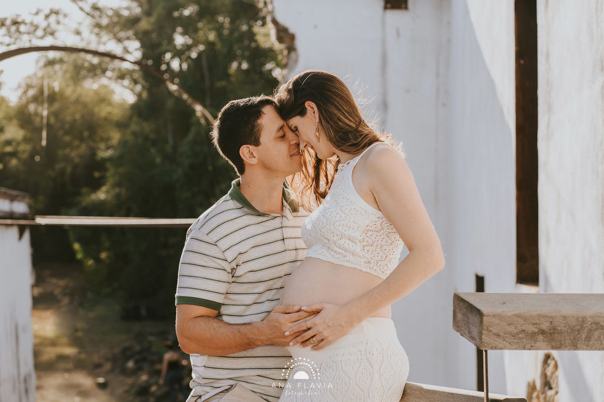 book gestante, gestante, gravida, gravidez, ensaio gestante,  vila velha, vitoria, serra, Igreja de queimados, parto, bebê, ensaio no final de tarde, ensaio gestante no verde, ensaio gestante na ruinas de queimados, gestante segundo filho