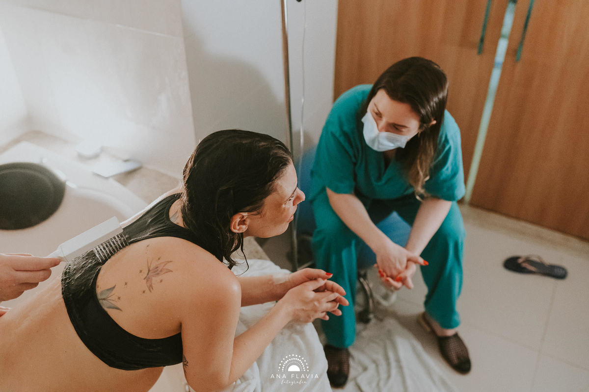 Filmes de parto, filmes de nascimento, nascimento, humanização, parto normal, cesariana humanizada, doula, parto, foto de parto, fotografia de parto no es, parto humanizado, grande vitória, maternidade santa ursula