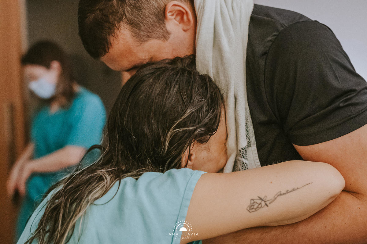 Filmes de parto, filmes de nascimento, nascimento, humanização, parto normal, cesariana humanizada, doula, parto, foto de parto, fotografia de parto no es, parto humanizado, grande vitória, maternidade santa ursula