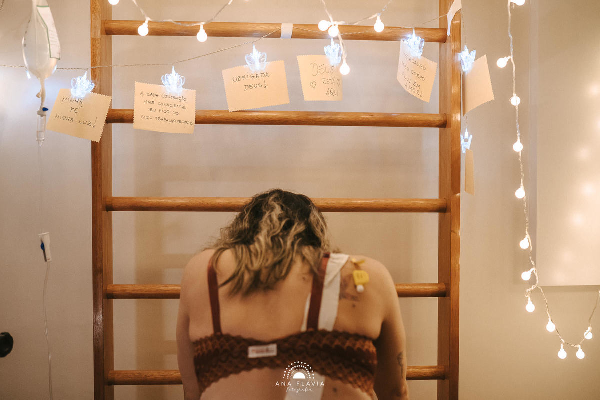 Filmes de parto, filmes de nascimento, nascimento, humanização, parto normal, cesariana humanizada, doula, parto, foto de parto, fotografia de parto no es, parto humanizado, grande vitória, maternidade santa ursula