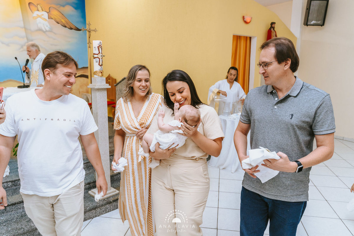 #Batizado #FotografiaDeBatizado #BatizadoES #FotógrafaES #FotografiaAfetiva #FotógrafaDeFamília #Batismo #FotografiaVilaVelha  #GrandeVitória #FotógrafaVitoria #fotodebatismo