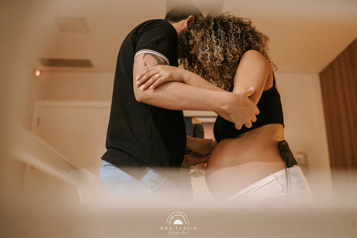 Filmes de parto, filmes de nascimento, nascimento, humanização, parto normal, cesariana humanizada, doula, parto, foto de parto, fotografia de parto no es, parto humanizado, grande vitória, maternidade santa ursula, Meridional