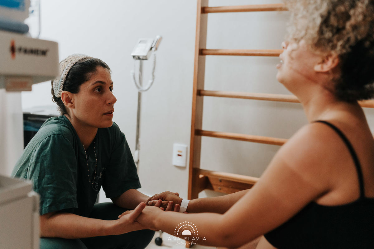 Filmes de parto, filmes de nascimento, nascimento, humanização, parto normal, cesariana humanizada, doula, parto, foto de parto, fotografia de parto no es, parto humanizado, grande vitória, maternidade santa ursula, Meridional