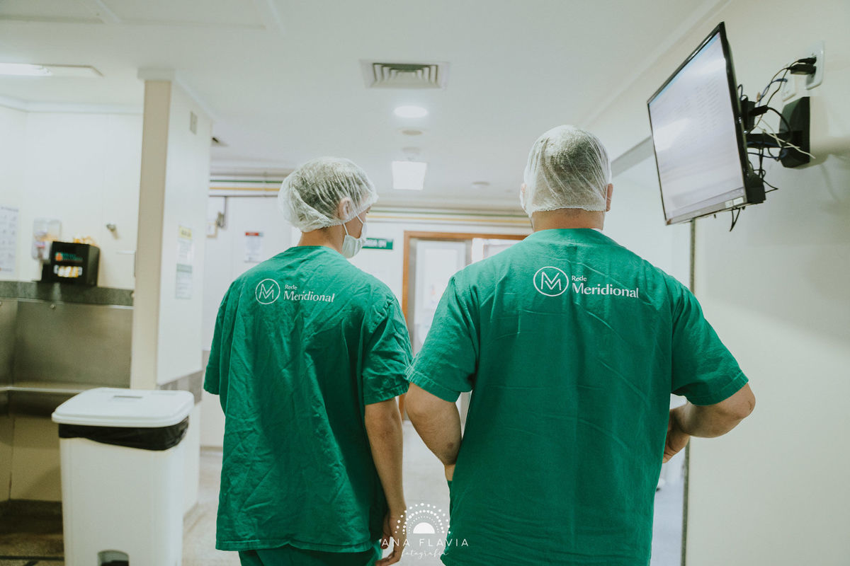 Fotografia de parto Cesária, Filme de parto, nascimento, humanização, vídeo de cesaria, cesariana humanizada, foto de parto Cesaria, parto humanizado, grande vitória, Hospital Praia da Costa, parto Cesária, Cesária, dr Rafael angelo Avançar Clínica Médica