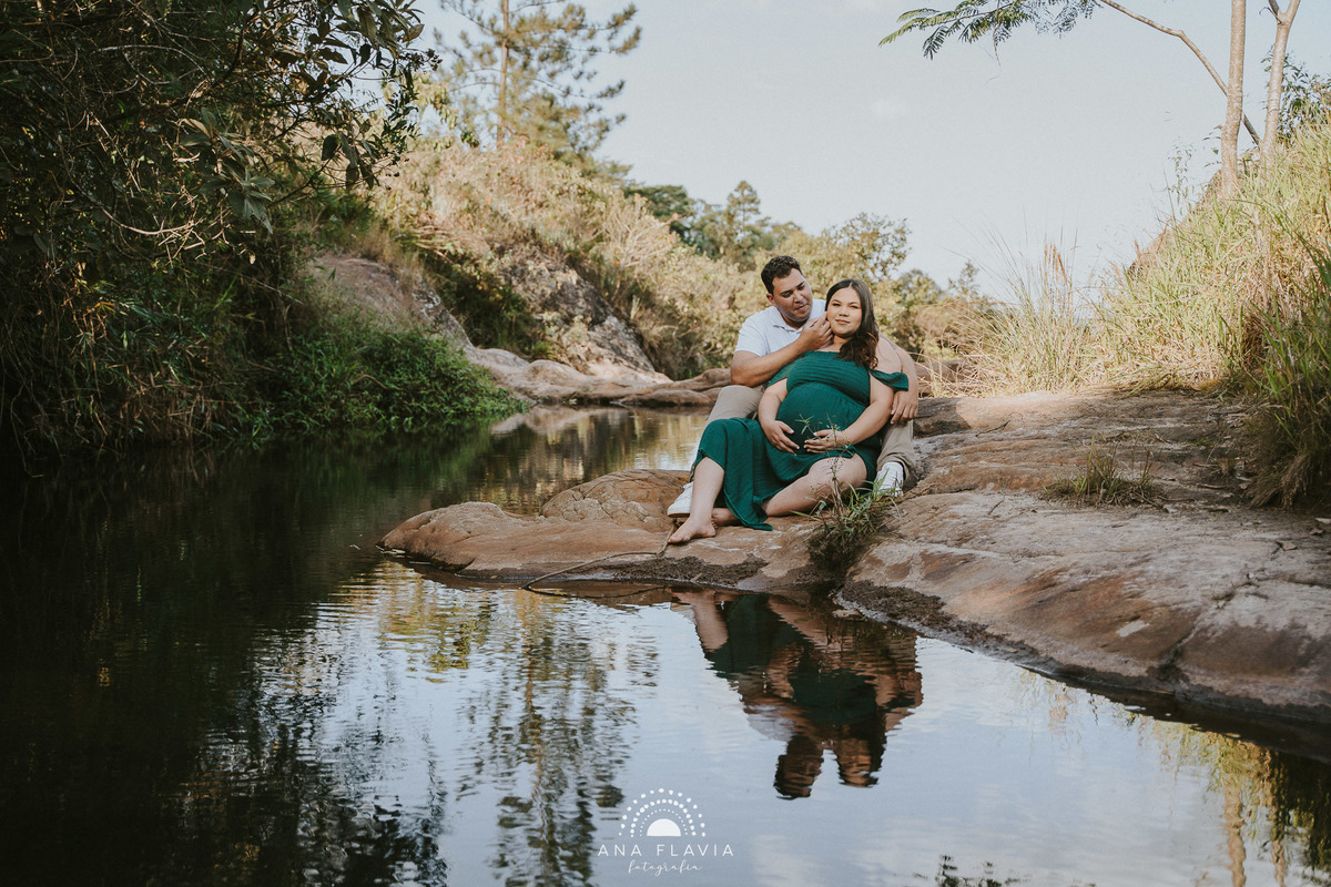 book gestante, gestante, gravida, gravidez, ensaio gestante,  vila velha, vitoria, Minas Gerais, Cachoeira Cambota, parto, bebê, ensaio no final de tarde, ensaio gestante na cachoeira, ensaio gestante gordinha