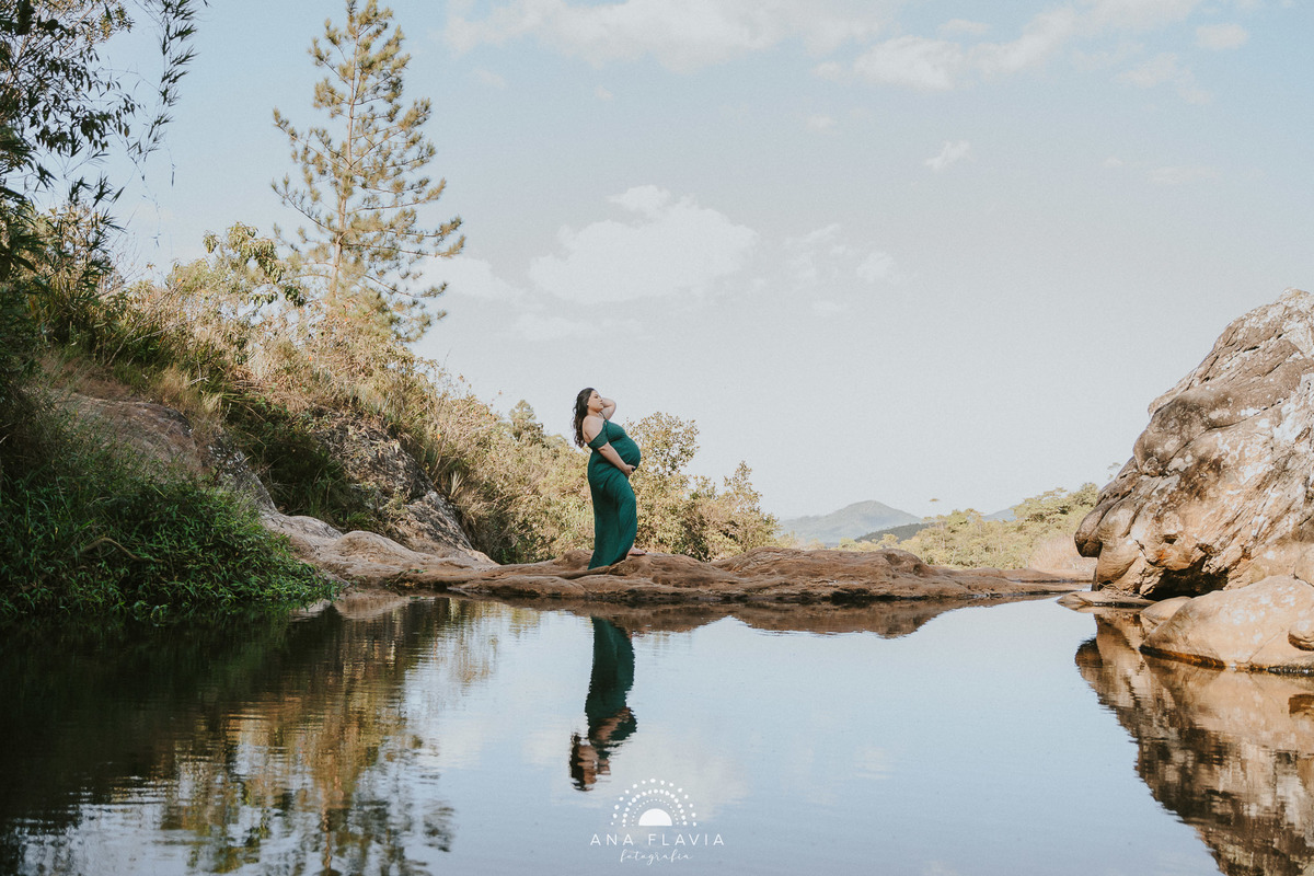book gestante, gestante, gravida, gravidez, ensaio gestante,  vila velha, vitoria, Minas Gerais, Cachoeira Cambota, parto, bebê, ensaio no final de tarde, ensaio gestante na cachoeira, ensaio gestante gordinha