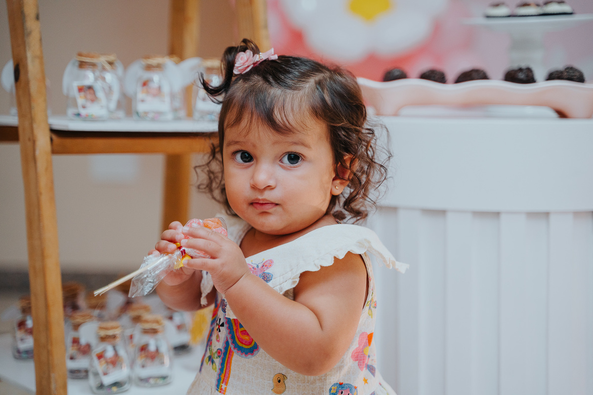 aniversario, 1 anos, mundo rosa, mae de menina, fotografia, babygril, festa patati patata, festa de menina, amigos, smashthecake, primeiro aninho, babyfashion, festa de criança, photography, um ano, família, mamãe de primeira viagem, festa em casa,