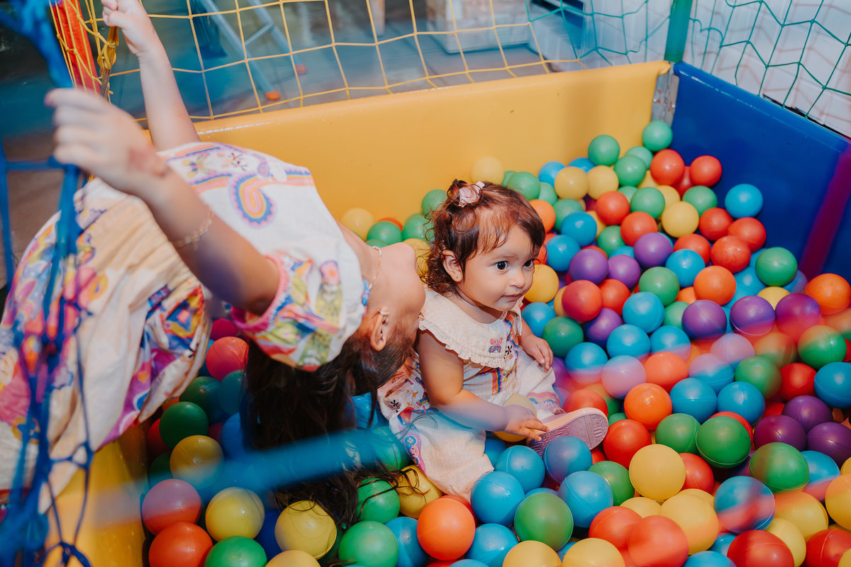 aniversario, 1 anos, mundo rosa, mae de menina, fotografia, babygril, festa patati patata, festa de menina, amigos, smashthecake, primeiro aninho, babyfashion, festa de criança, photography, um ano, família, mamãe de primeira viagem, festa em casa,