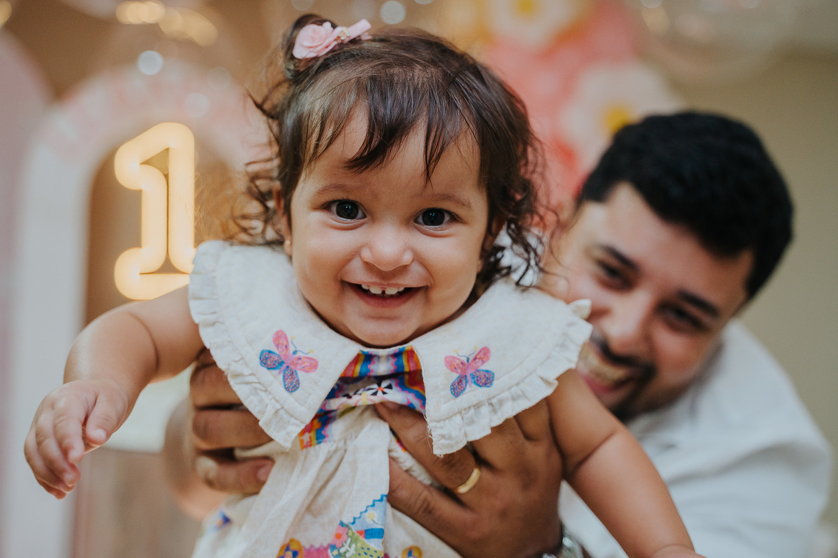 aniversario, 1 anos, mundo rosa, mae de menina, fotografia, babygril, festa patati patata, festa de menina, amigos, smashthecake, primeiro aninho, babyfashion, festa de criança, photography, um ano, família, mamãe de primeira viagem, festa em casa,