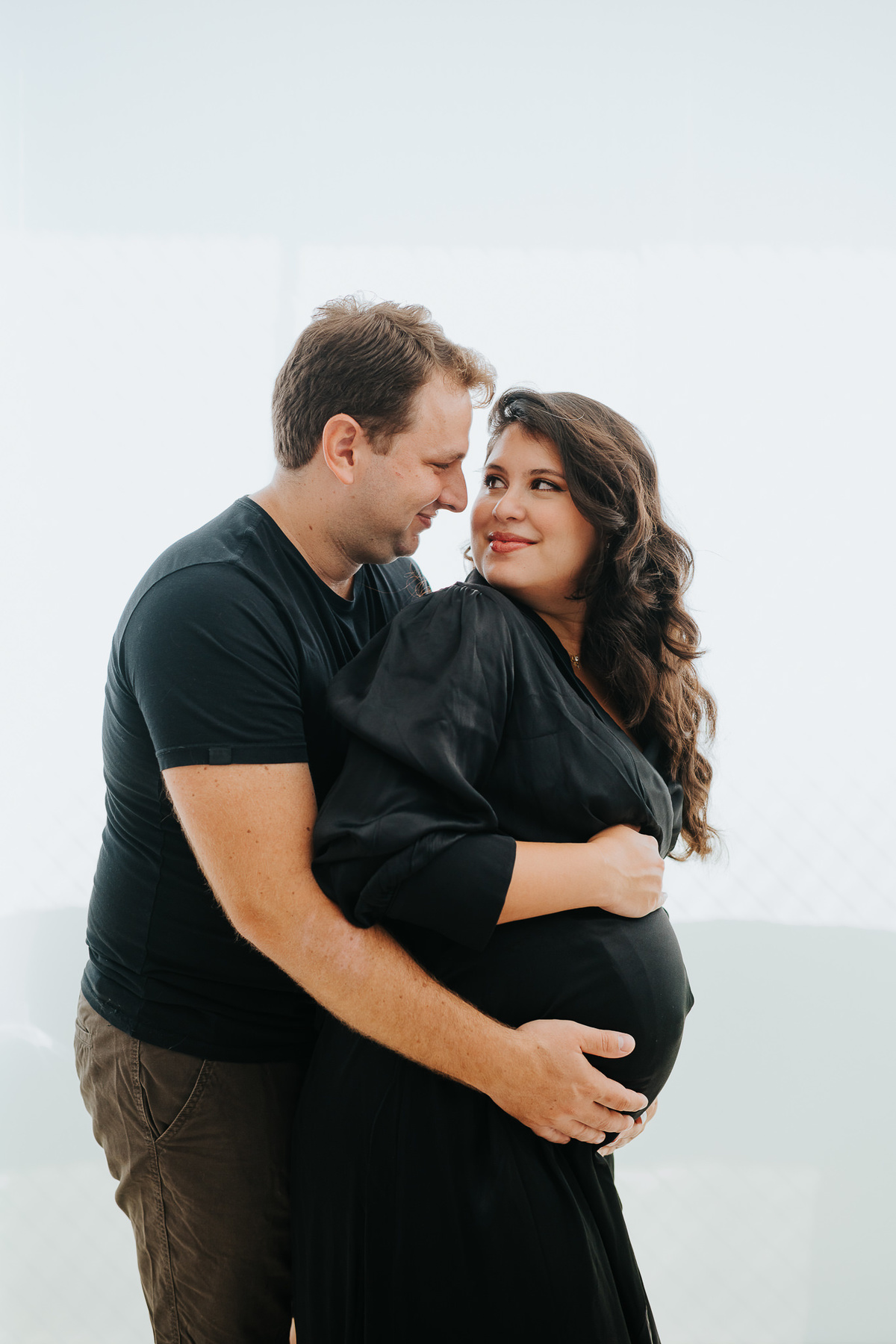 book gestante, gestante, gravida, gravidez, maternidade, ensaio gestante,  vila velha, vitoria,  parto, bebê, praia de ensaio em casa, ensaio nublado, ensaio com vento, ensaio gestante em casa, ensaio gestante 
