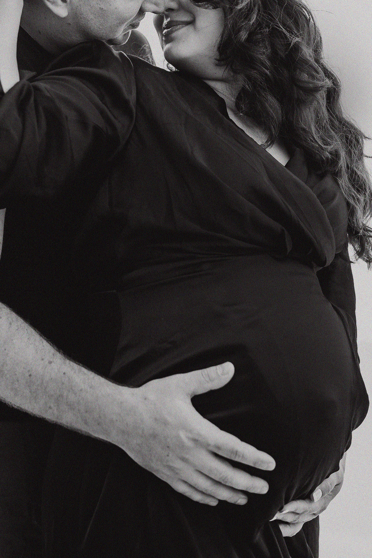 book gestante, gestante, gravida, gravidez, maternidade, ensaio gestante,  vila velha, vitoria,  parto, bebê, praia de ensaio em casa, ensaio nublado, ensaio com vento, ensaio gestante em casa, ensaio gestante 
