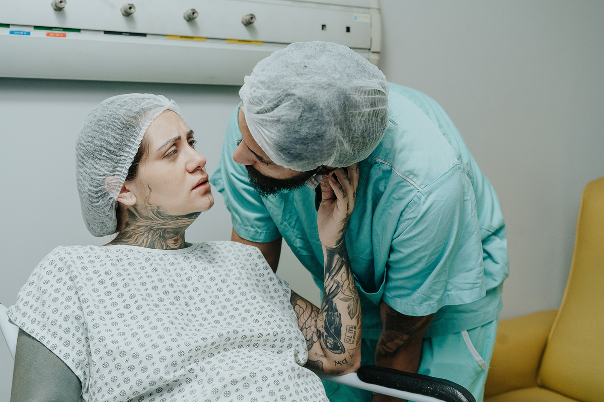 Fotografia de parto Cesária, Filme de parto, nascimento, humanização, vídeo de cesaria, cesariana humanizada, foto de parto Cesaria, parto humanizado, grande vitória, Vitoria Apart Hospital, parto Cesária, Cesária, dr frederico 