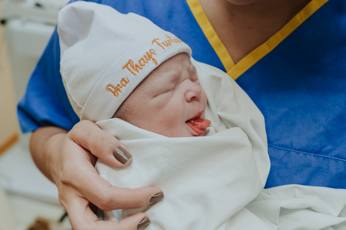 Fotografia de parto Cesária, Filme de parto, nascimento, humanização, vídeo de cesaria, cesariana humanizada, foto de parto Cesaria, parto humanizado, grande vitória, Vitoria Apart Hospital, parto Cesária, Cesária, dr frederico promatre
