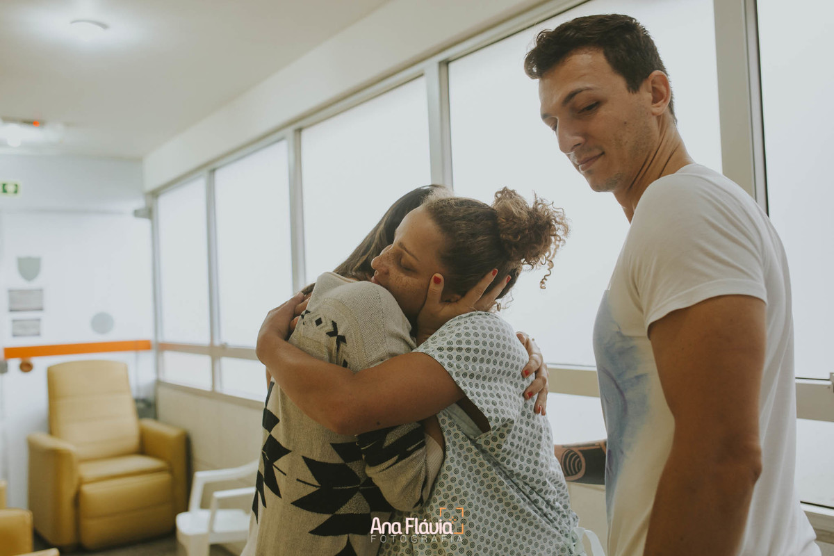 Filmes de parto, filmes de nascimento, ana flavia photography, lifestyle photography, ana flavia, nascimento, humanização, parto normal, cesariana humanizada, doula, vix, birth, parto,  lifestyle, foto de parto, fotografia de parto no es, parto humanizado