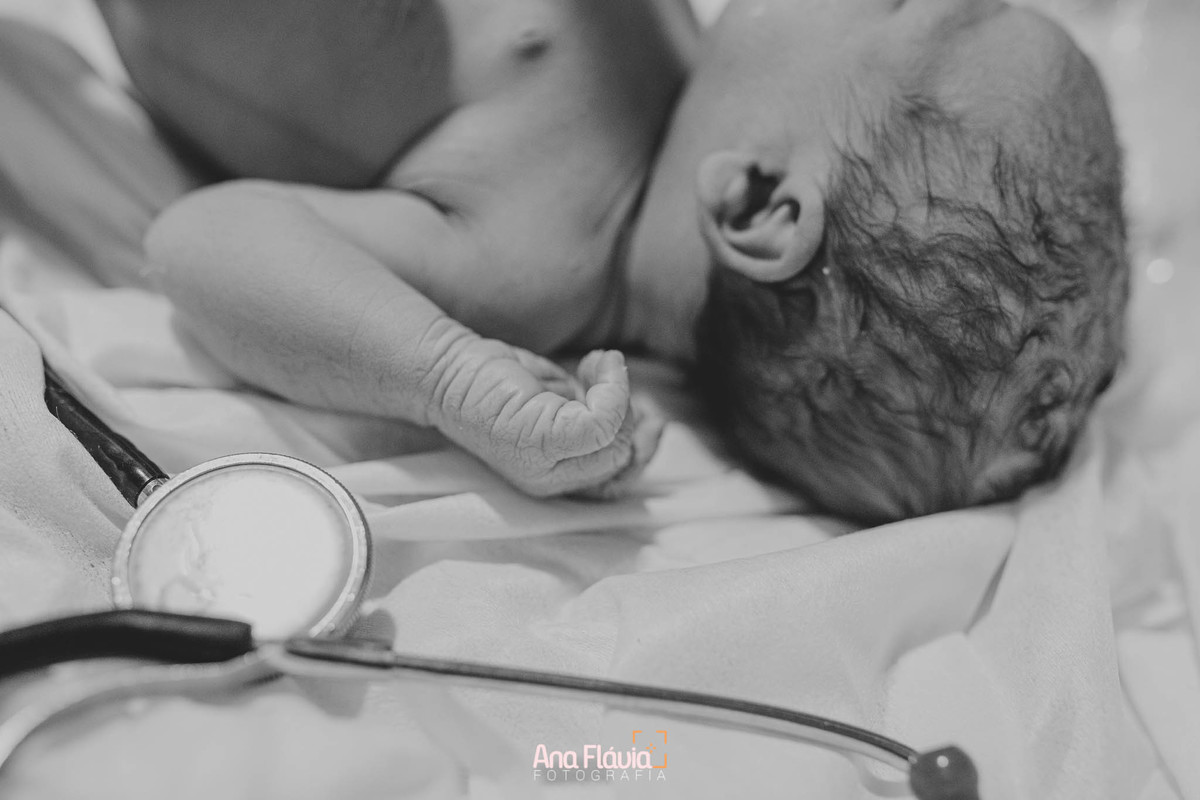 Filmes de parto, filmes de nascimento, ana flavia photography, lifestyle photography, ana flavia, nascimento, humanização, parto normal, cesariana humanizada, doula, vix, birth, parto,  lifestyle, foto de parto, fotografia de parto no es, parto humanizado