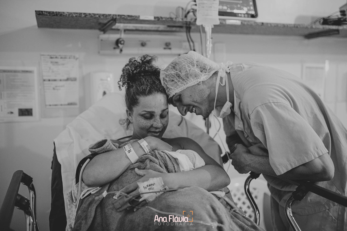 Filmes de parto, filmes de nascimento, ana flavia photography, lifestyle photography, ana flavia, nascimento, humanização, parto normal, cesariana humanizada, doula, vix, birth, parto,  lifestyle, foto de parto, fotografia de parto no es, parto humanizado