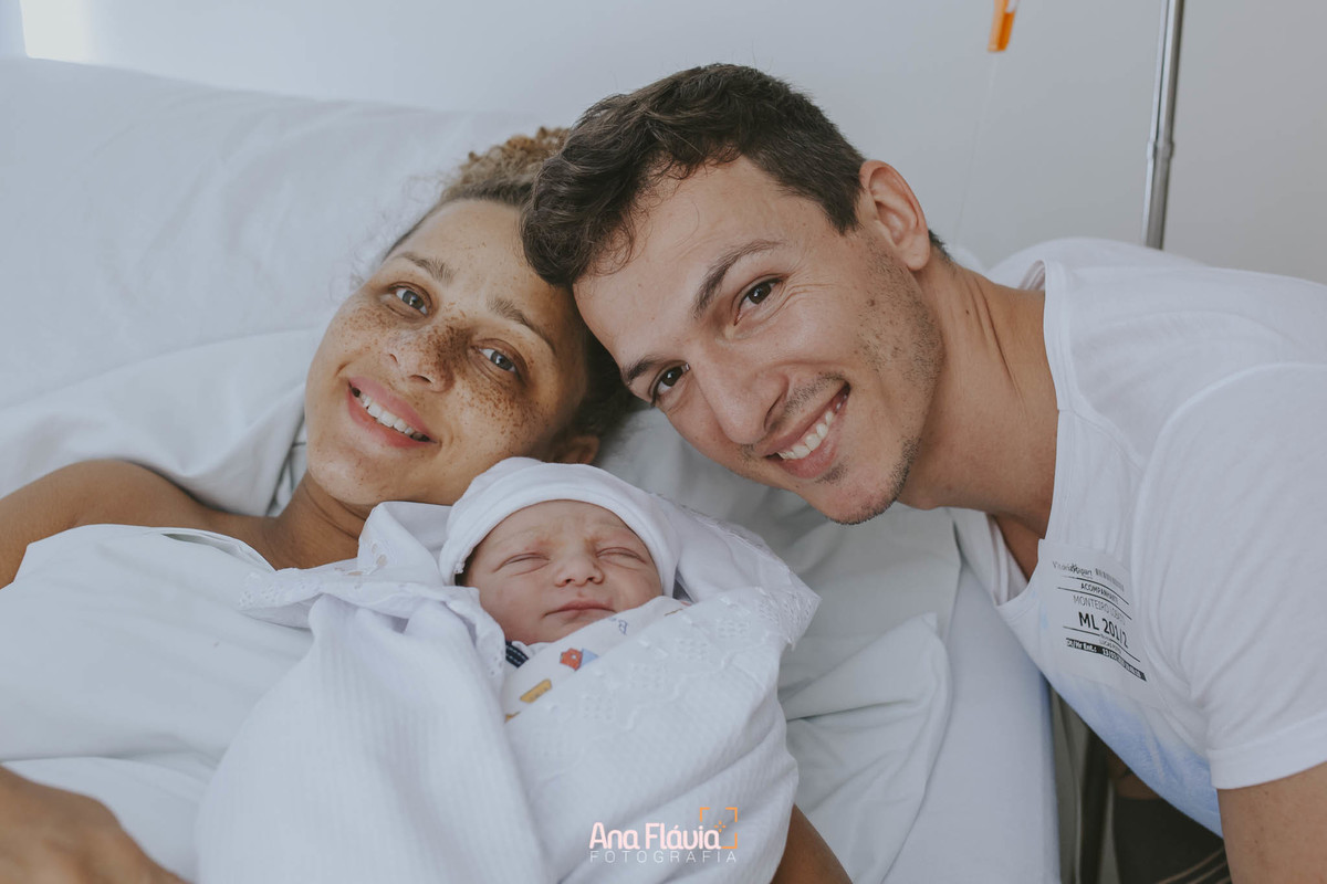 Filmes de parto, filmes de nascimento, ana flavia photography, lifestyle photography, ana flavia, nascimento, humanização, parto normal, cesariana humanizada, doula, vix, birth, parto,  lifestyle, foto de parto, fotografia de parto no es, parto humanizado