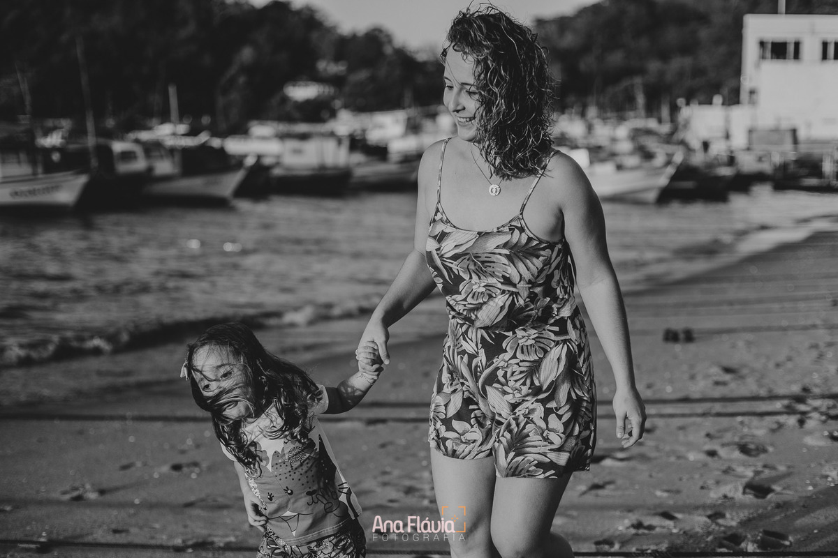 ensaiofamilia ensaiomaeefilha lifestyle maeefilha ensaiofotografico ensaiofamilianapraia ensaiogestante familia ensaiodiadasmães fotografiaexterna travel  ensaiolifestyle minhamenina Vilavelha espiritosanto