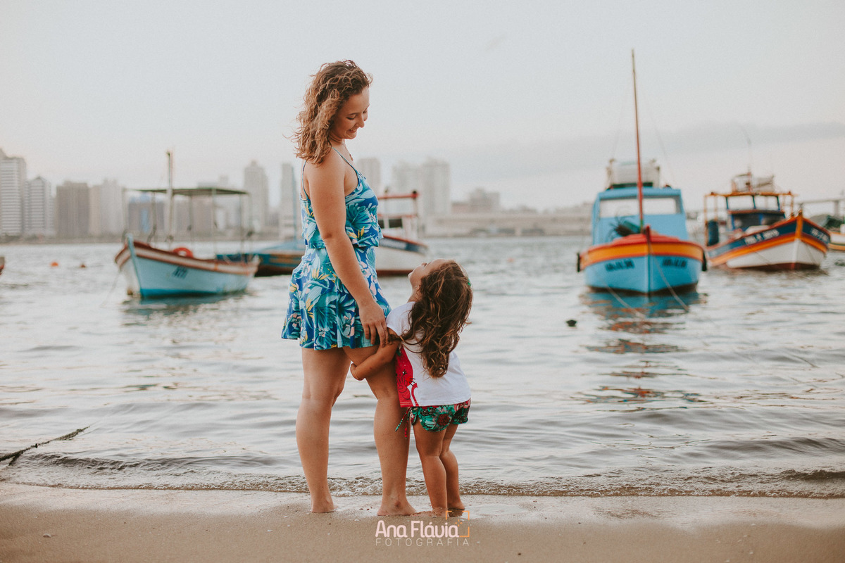 ensaiofamilia ensaiomaeefilha lifestyle maeefilha ensaiofotografico ensaiofamilianapraia ensaiogestante familia ensaiodiadasmães fotografiaexterna travel  ensaiolifestyle minhamenina Vilavelha espiritosanto