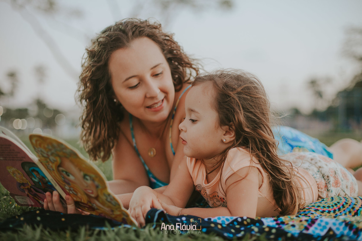 ensaiofamilia ensaiomaeefilha lifestyle maeefilha ensaiofotografico ensaiofamilianapraia ensaiogestante familia ensaiodiadasmães fotografiaexterna travel  ensaiolifestyle minhamenina Vilavelha espiritosanto