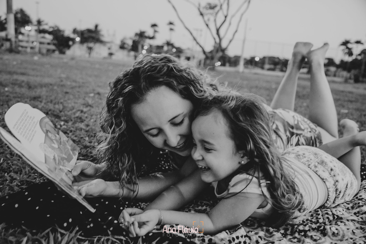 ensaiofamilia ensaiomaeefilha lifestyle maeefilha ensaiofotografico ensaiofamilianapraia ensaiogestante familia ensaiodiadasmães fotografiaexterna travel  ensaiolifestyle minhamenina Vilavelha espiritosanto