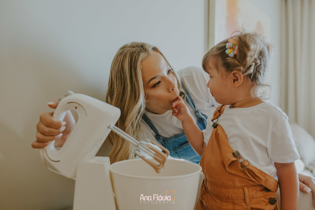 Festa em casa, aniversario 2anos #festaemcasa #aniversarioemcasa #festainfantil #festa #party #decoracao #brazil #brasil #menosémais #festasinfantis #locacaoparafestas #lifestyle #festasecologicas #life, festademenina