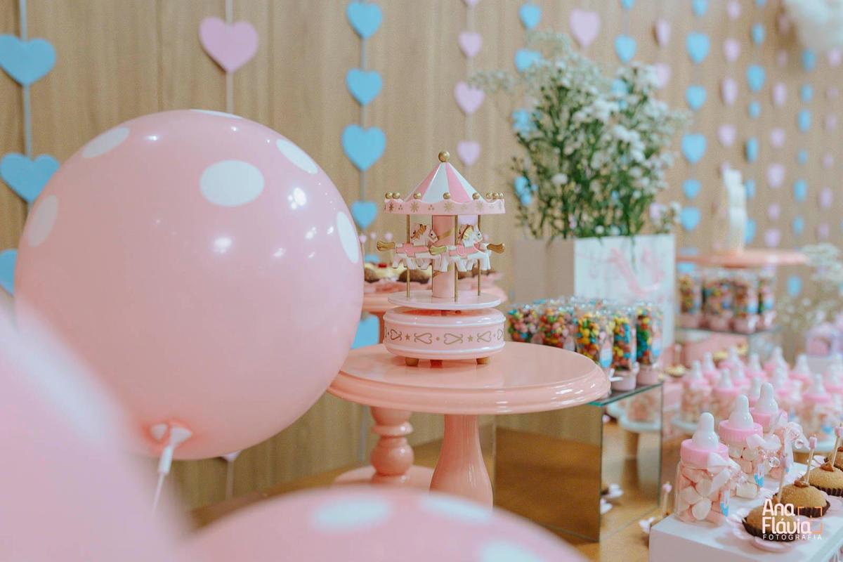 #charevelacao #charevelacaodosexo #decoracaocharevelacao #festaemcasa #festanocarrinho #descobertadosexodobebê #minitable #miniparty #projetopocket #projetopocketdecor #itsagirl #babygirl