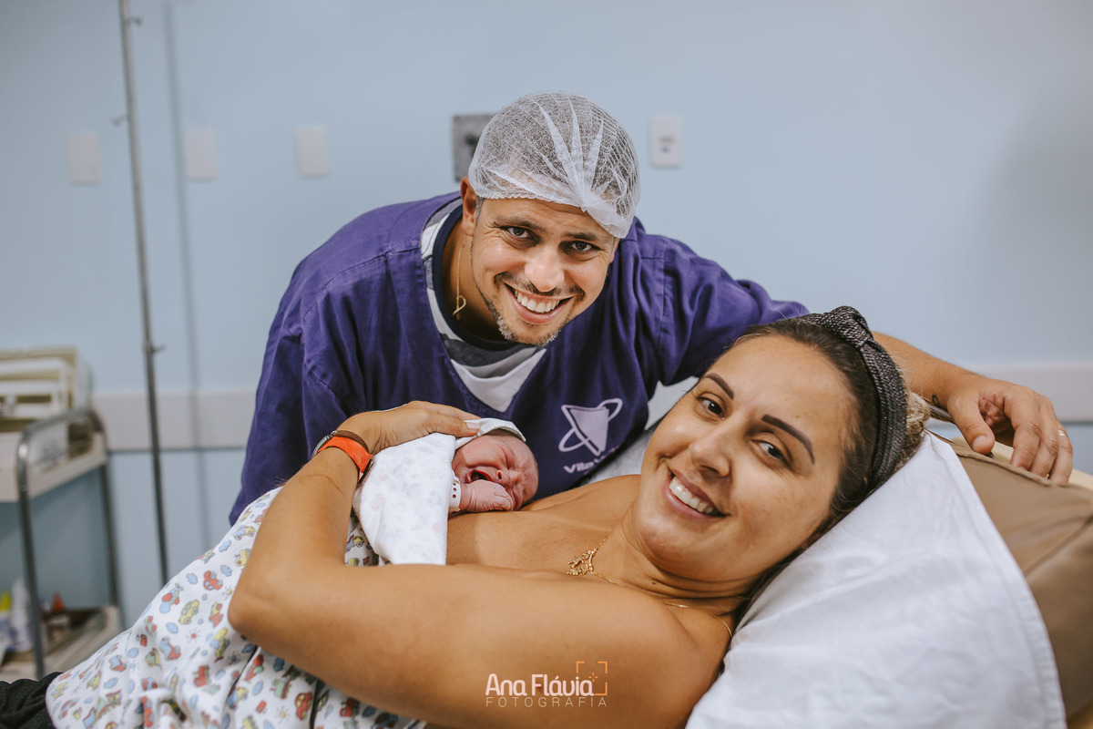 Filmes de parto, filmes de nascimento, nascimento, humanização, parto normal, cesariana humanizada, doula, parto, foto de parto, fotografia de parto no es, parto humanizado, grande vitória, apart hospital