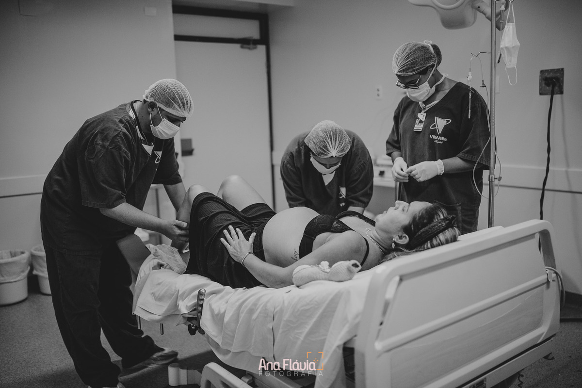 Filmes de parto, filmes de nascimento, nascimento, humanização, parto normal, cesariana humanizada, doula, parto, foto de parto, fotografia de parto no es, parto humanizado, grande vitória, apart hospital