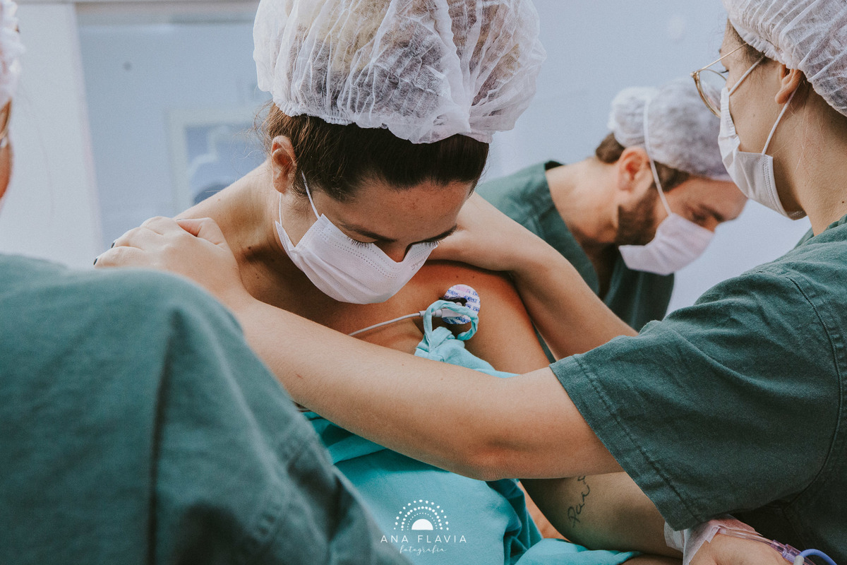 Filmes de parto, filmes de nascimento, nathalie pauli photography, nascimento, humanização, parto normal, cesariana humanizada, doula, birth photography, birth, parto, newborn, new born photography, grande vitoria, vitoria, vila velha, espirito santo