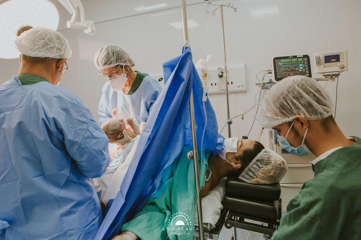 Filmes de parto, filmes de nascimento, nathalie pauli photography, nascimento, humanização, parto normal, cesariana humanizada, doula, birth photography, birth, parto, newborn, new born photography, grande vitoria, vitoria, vila velha, espirito santo