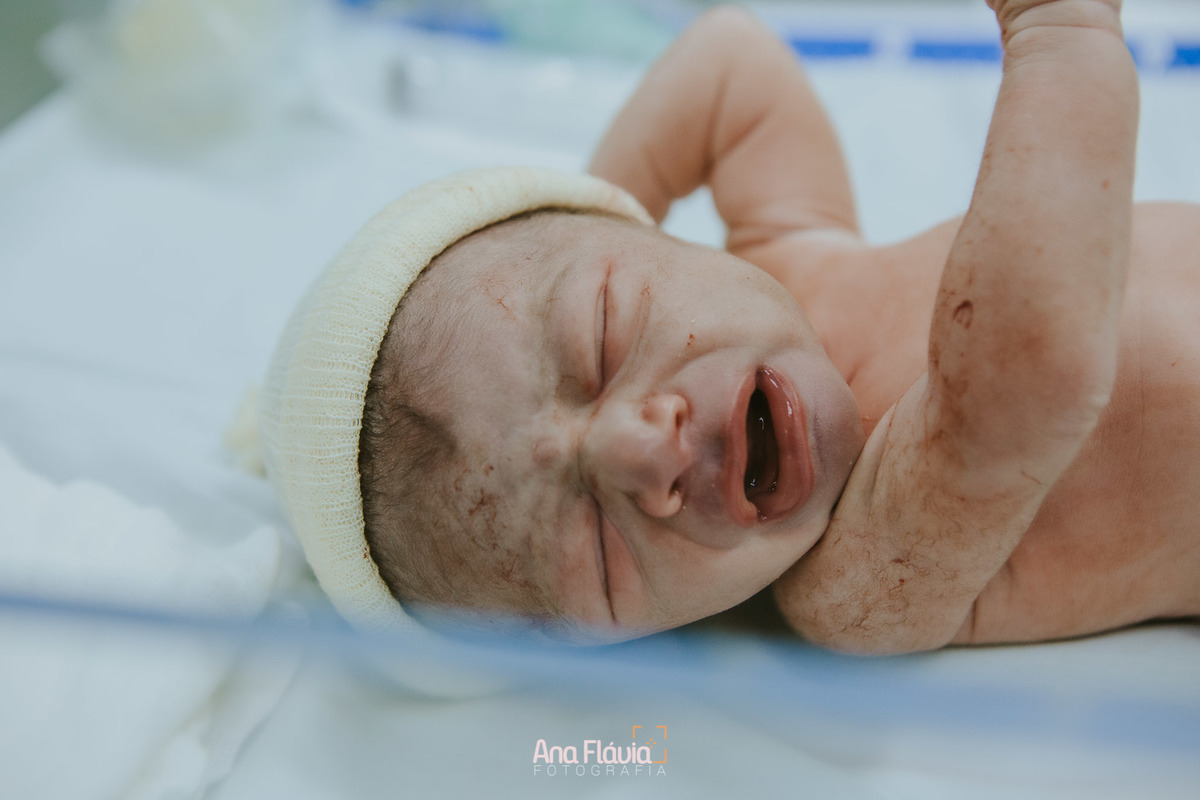 Filmes de parto, filmes de nascimento, ana flavia photography, lifestyle photography, ana flavia, nascimento, humanização, parto normal, cesariana humanizada, doula, vix, birth, parto,  lifestyle, foto de parto, fotografia de parto no es, parto humanizado