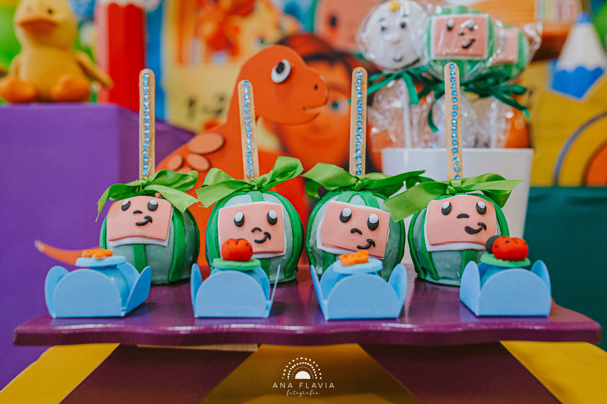 primeiro aniversario, 1aninho, mundo azul, mae de menino, fotografia, babyboy, festa fazendinha, festa de menino, amigos, smashthecake, primeiro aninho, babyfashion, festa de criança, photography, um ano, família, mamãe deprimeira viagem, aniversario cria