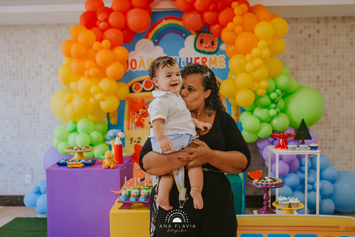 primeiro aniversario, 1aninho, mundo azul, mae de menino, fotografia, babyboy, festa fazendinha, festa de menino, amigos, smashthecake, primeiro aninho, babyfashion, festa de criança, photography, um ano, família, mamãe deprimeira viagem, aniversario cria