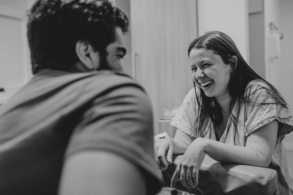 Filmes de parto, filmes de nascimento, nascimento, humanização, parto normal, cesariana humanizada, doula, parto, foto de parto, fotografia de parto no es, parto humanizado, grande vitória, maternidade santa ursula