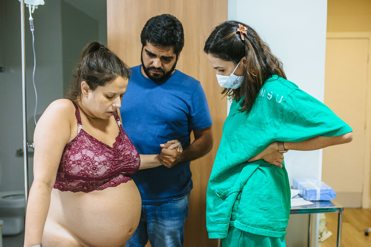 Filmes de parto, filmes de nascimento, nascimento, humanização, parto normal, cesariana humanizada, doula, parto, foto de parto, fotografia de parto no es, parto humanizado, grande vitória, maternidade santa ursula