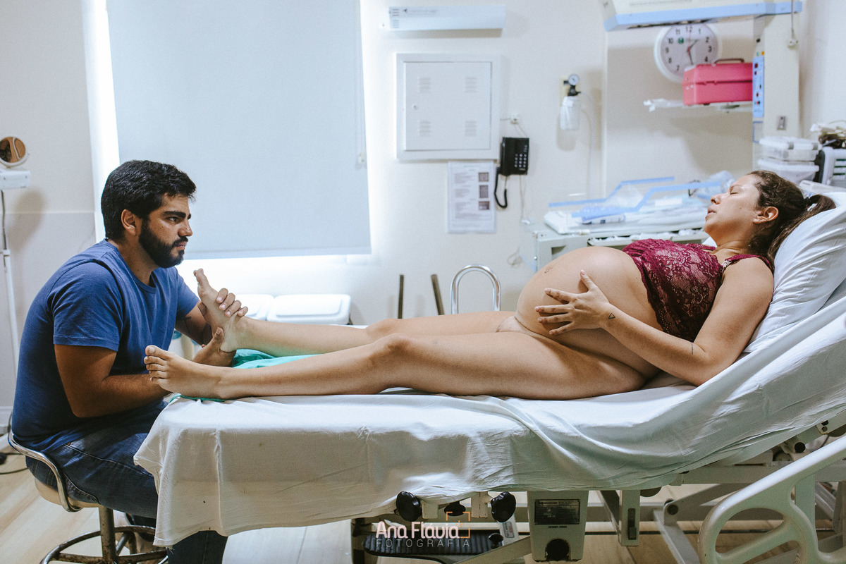 Filmes de parto, filmes de nascimento, nascimento, humanização, parto normal, cesariana humanizada, doula, parto, foto de parto, fotografia de parto no es, parto humanizado, grande vitória, maternidade santa ursula